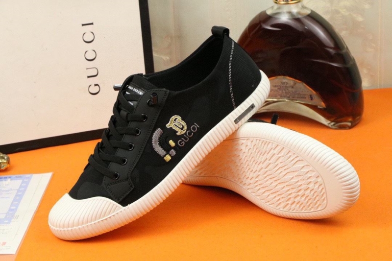 Gucci Casual Shoes